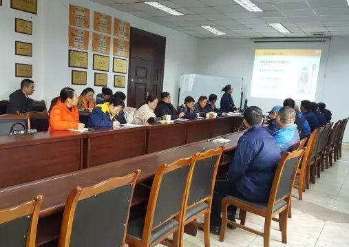 為什么中介介紹工作多是電子廠？工廠為何不自招？現(xiàn)實(shí)原因剖析